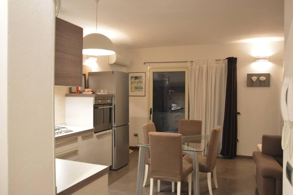 Casa Vacanze Rocco Àrbatax Exteriér fotografie