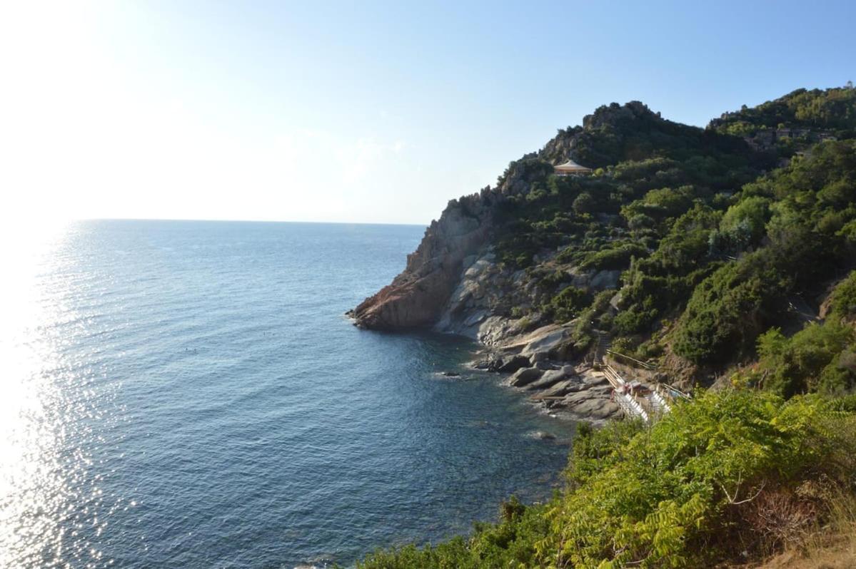 Casa Vacanze Rocco Àrbatax Exteriér fotografie