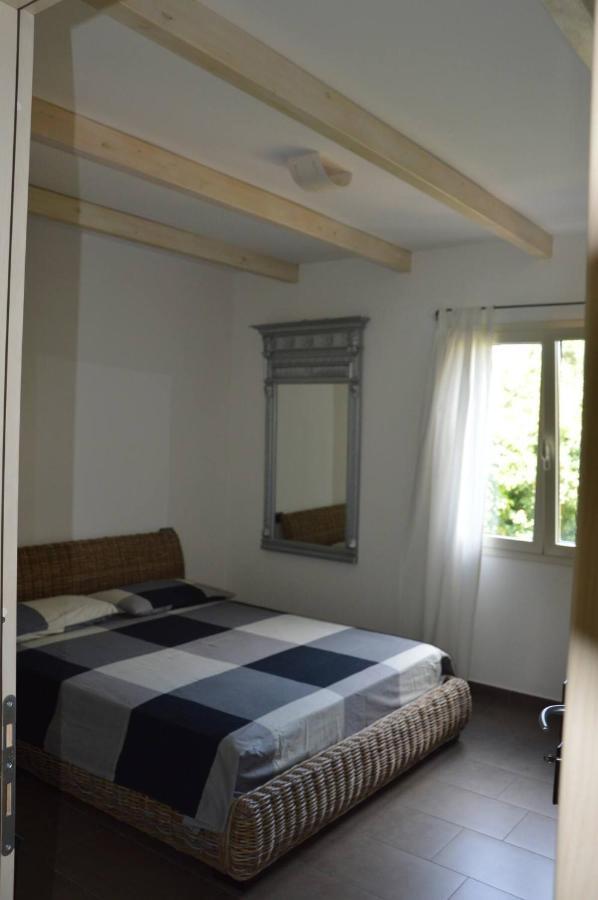 Casa Vacanze Rocco Àrbatax Exteriér fotografie